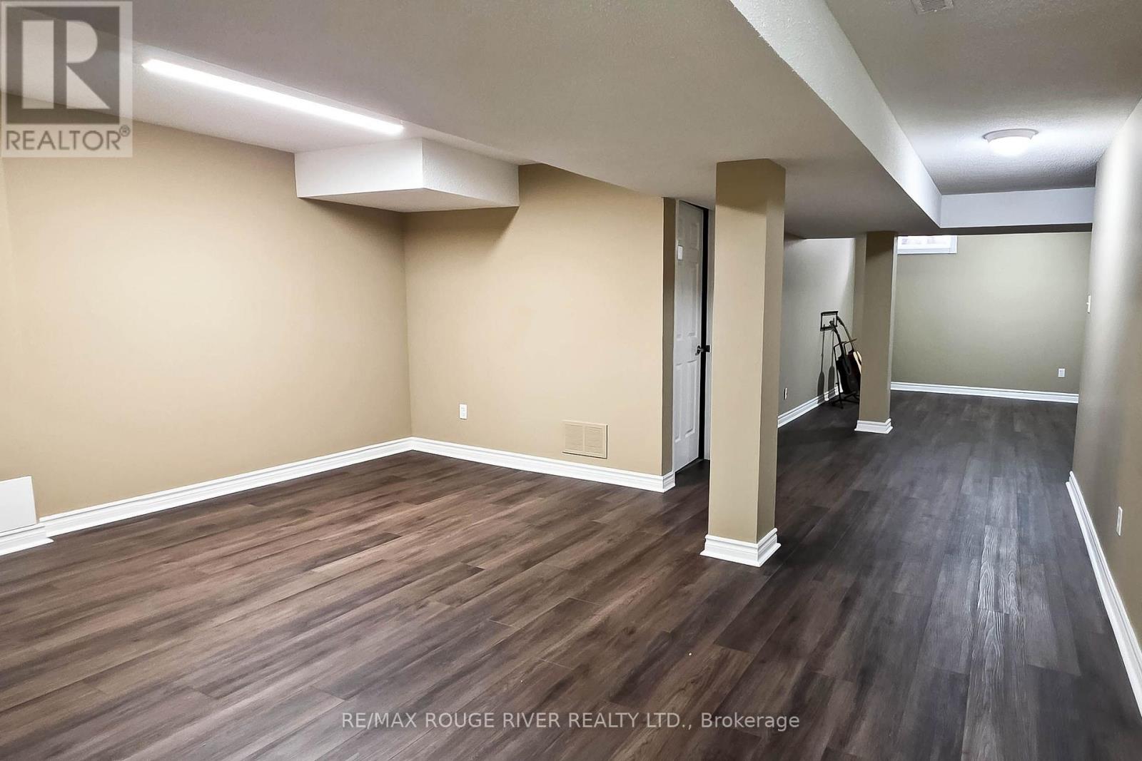 6 KNOTTY PINE DRIVE - Image 19
