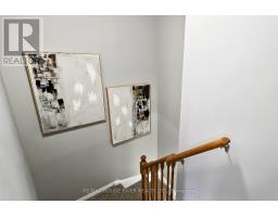 6 Knotty Pine Drive, Whitby, ON L1R2J6 Photo 12