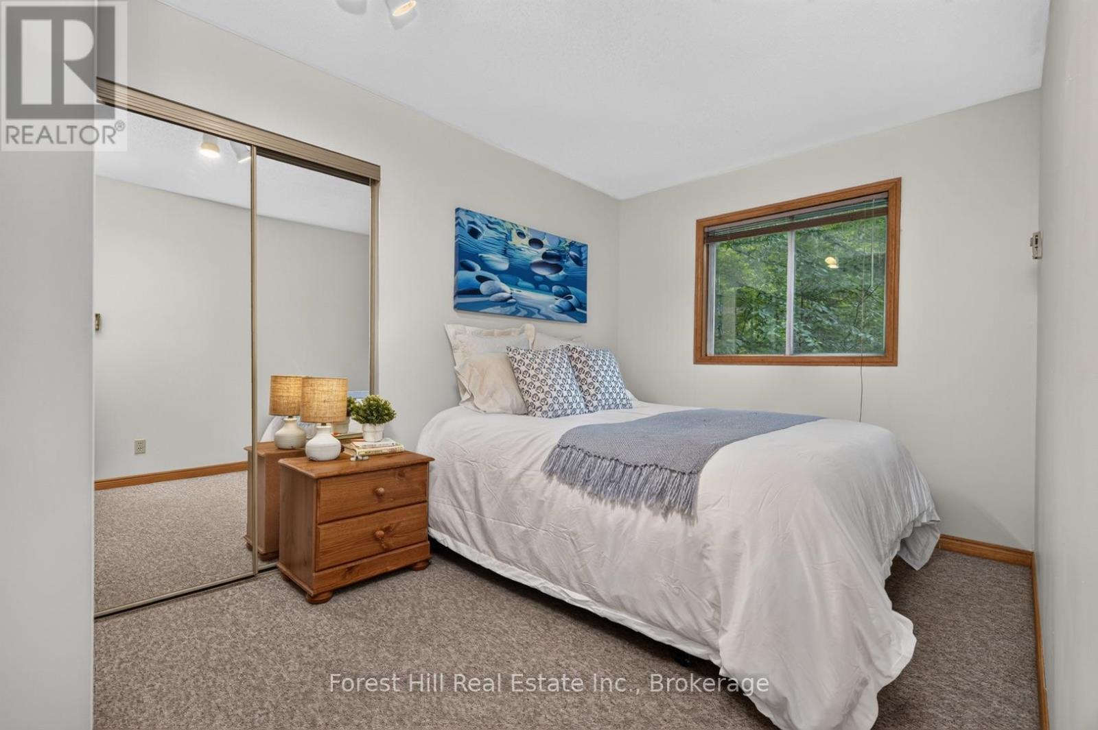 1052 SKIN LAKE DRIVE - Image 23