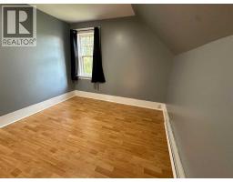 123 3 Street E, Brooks, AB T1R0C9 Photo 21