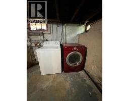123 3 Street E, Brooks, AB T1R0C9 Photo 27