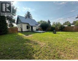 123 3 Street E, Brooks, AB T1R0C9 Photo 30