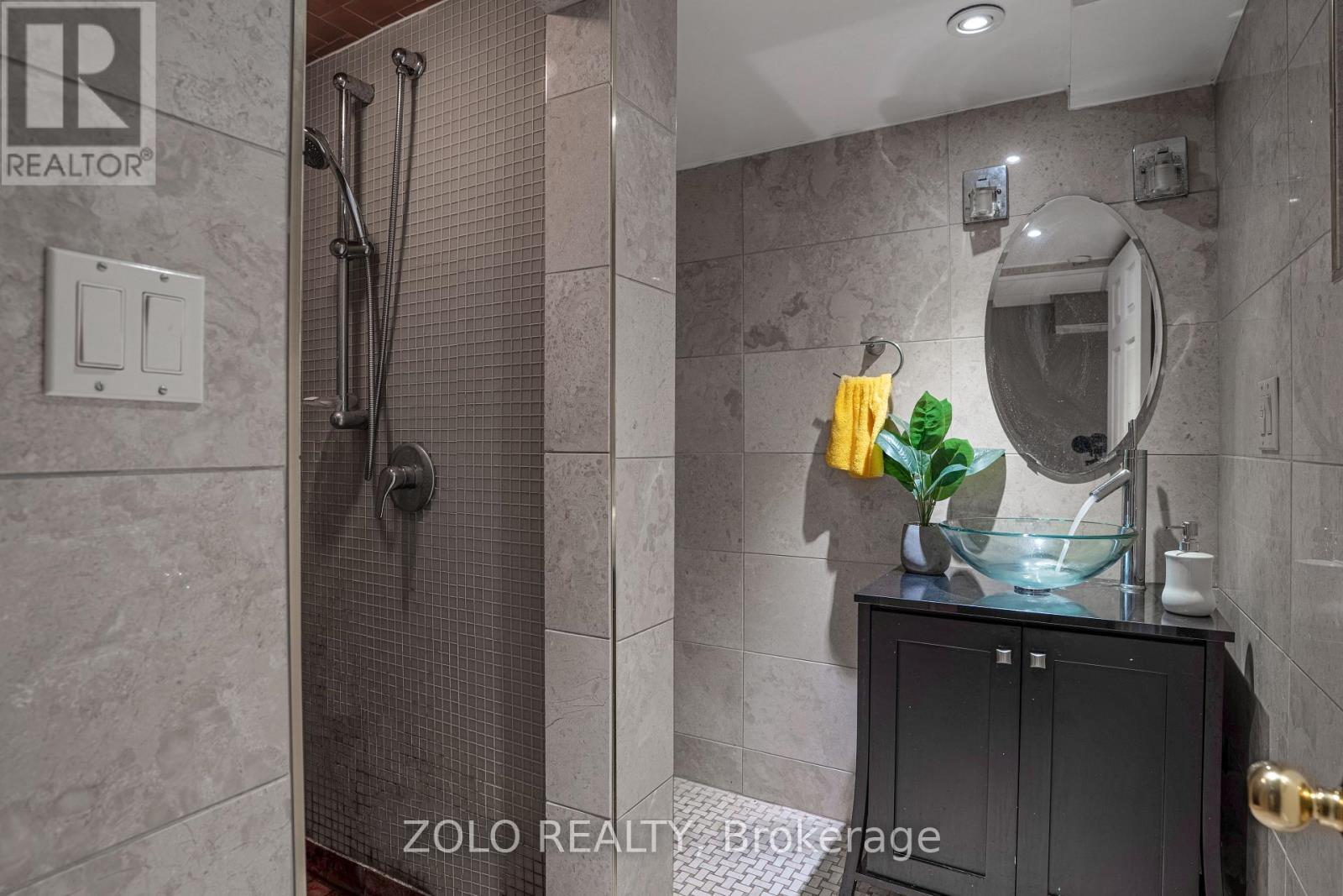 13 FOSTER ROAD - Image 39