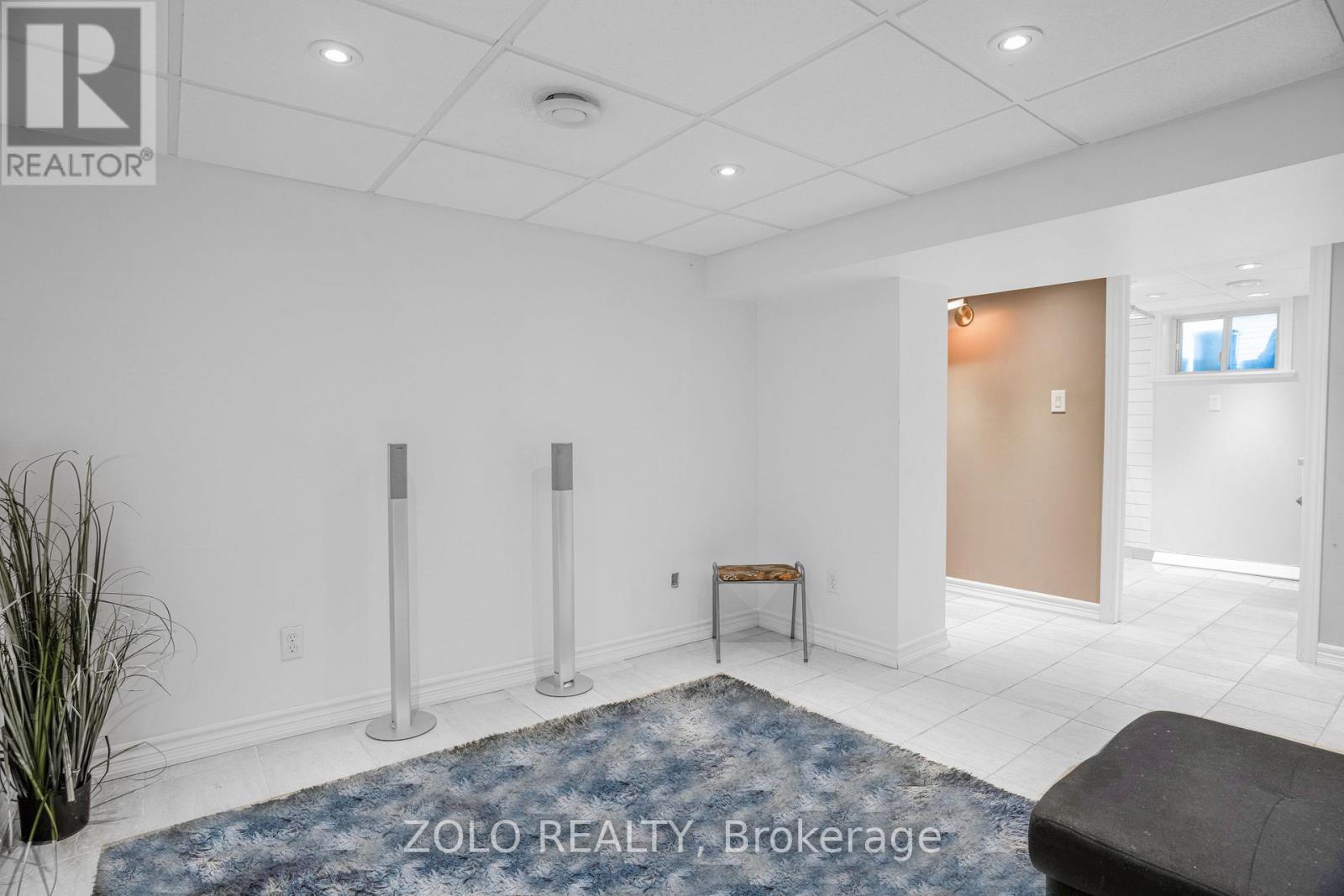 13 FOSTER ROAD - Image 41