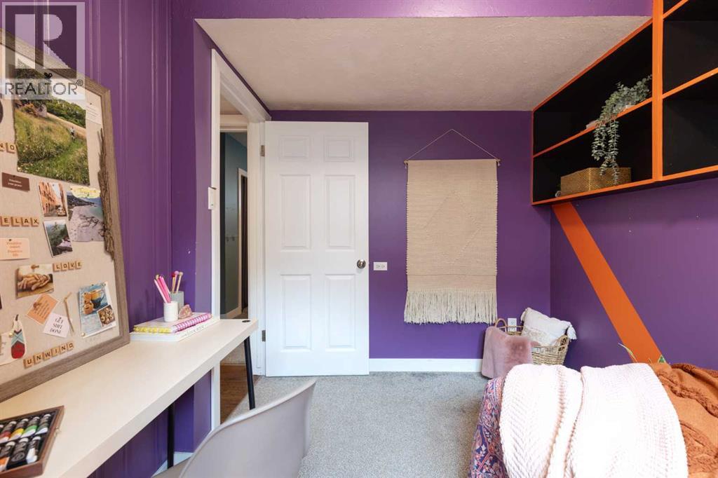 381 18 Street NE - Image 36