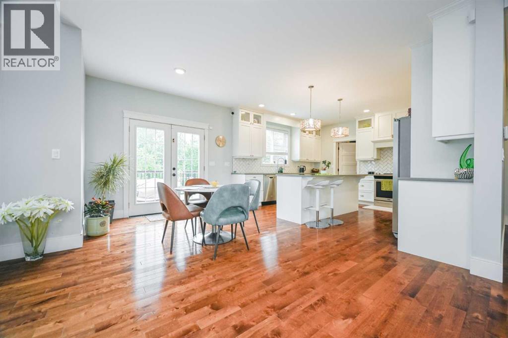 7768 65 Avenue - Image 11