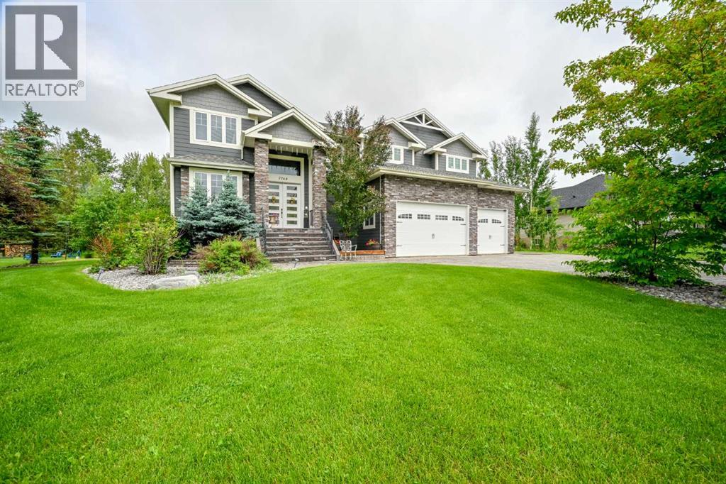 7768 65 Avenue - 1