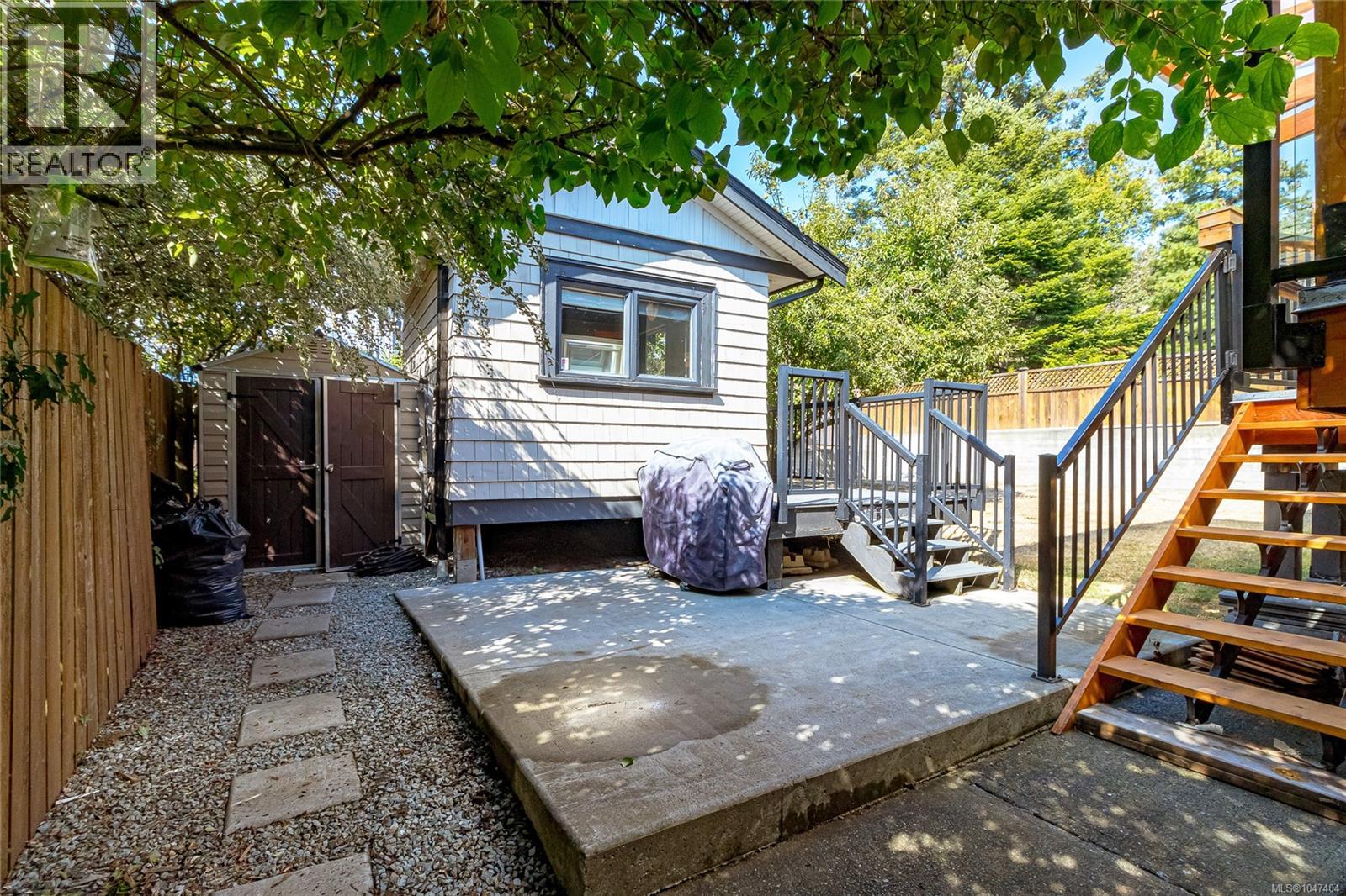 1232 Effingham St, Esquimalt