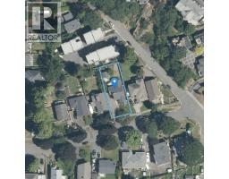1232 Effingham St, Esquimalt, BC V9A4Y2 Photo 42