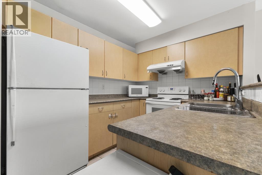 203 5625 SENLAC STREET, Vancouver