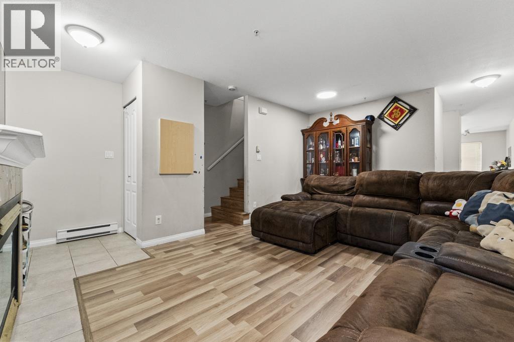 203 5625 SENLAC STREET, Vancouver