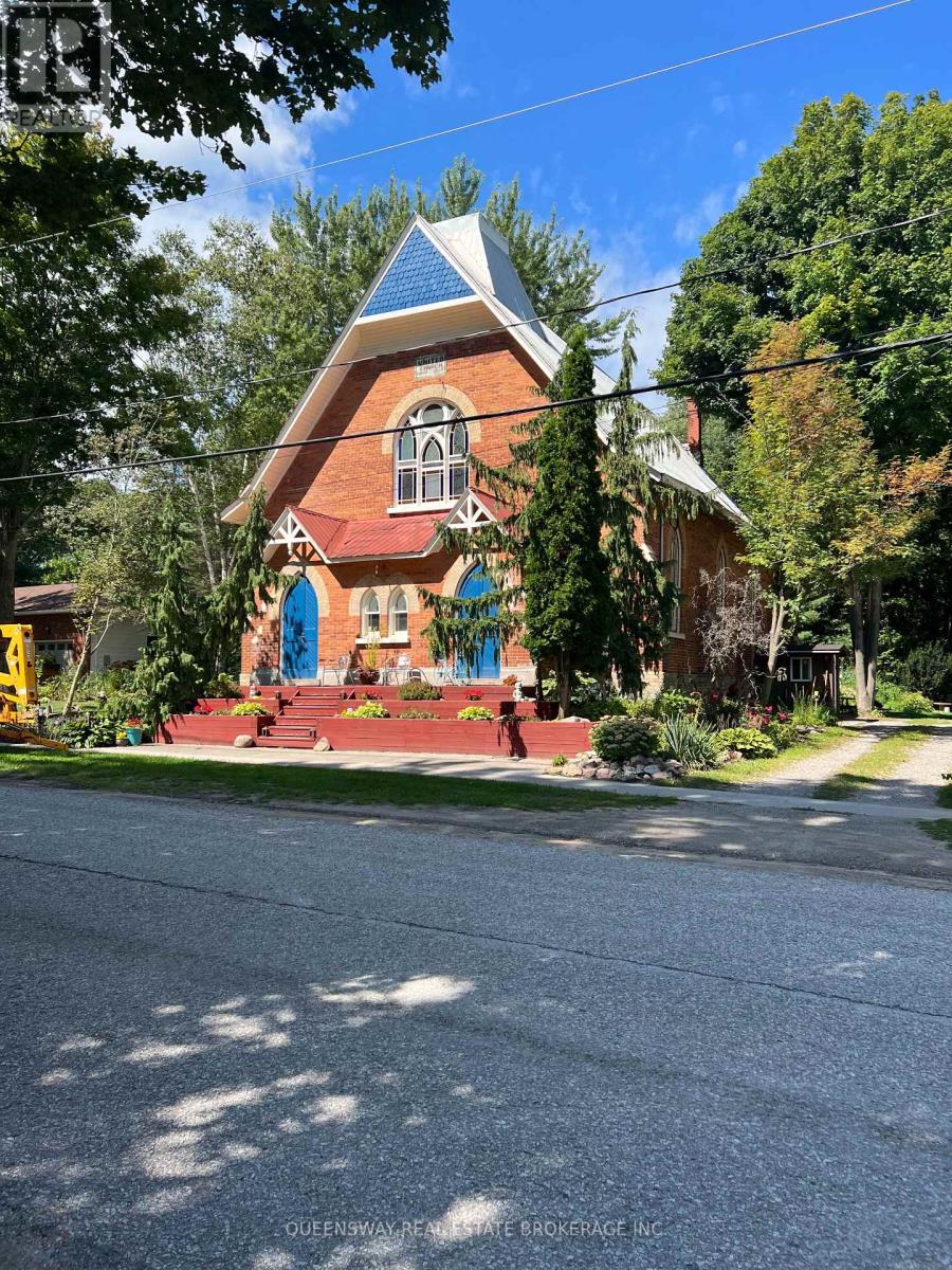10 MILL STREET W - 9