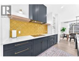 24 Emerson Crescent - photo 5