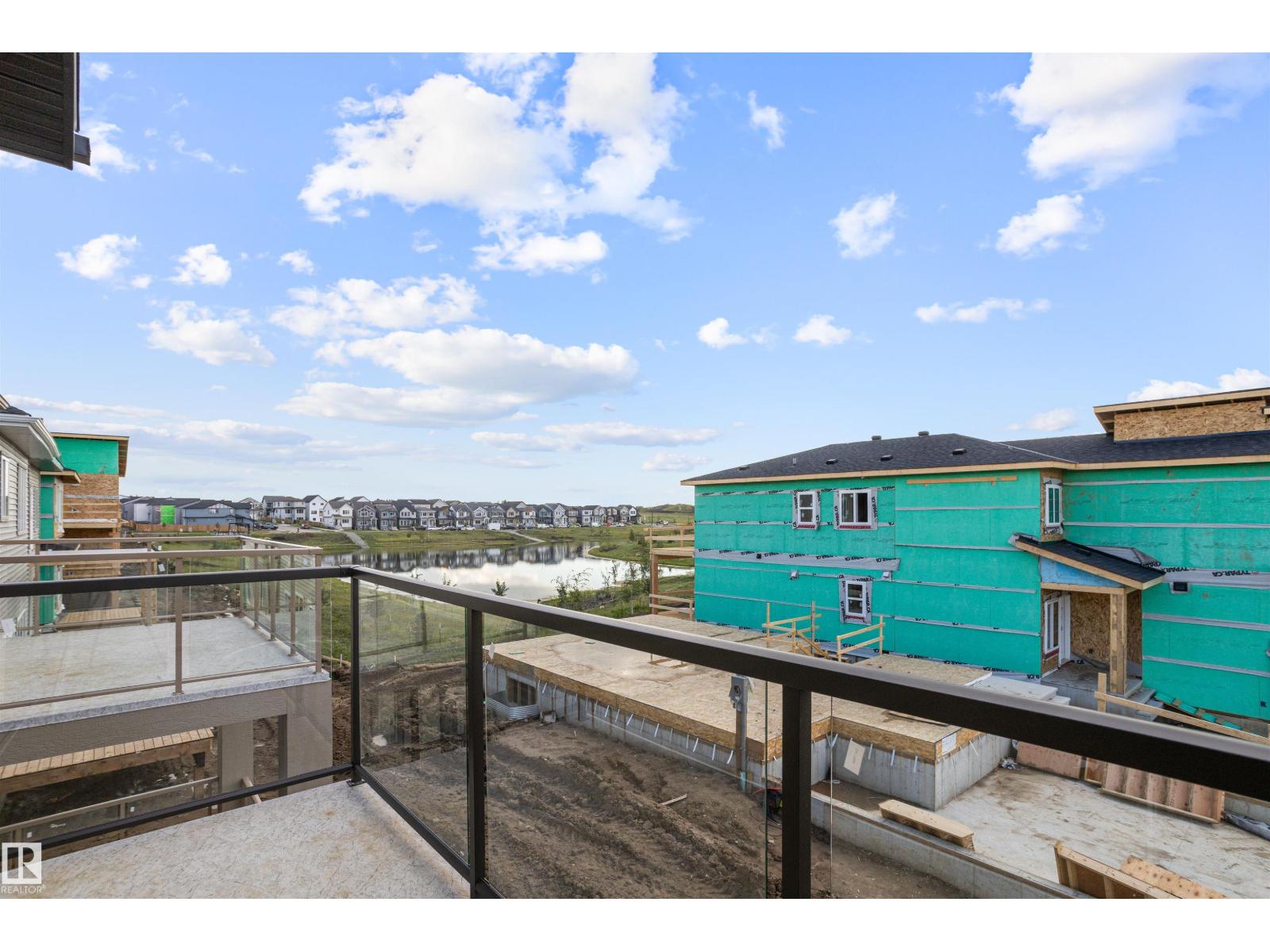 104 21 ST SW - Image 33