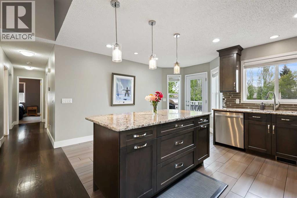 11 Strathmore Lakes Crescent - 17