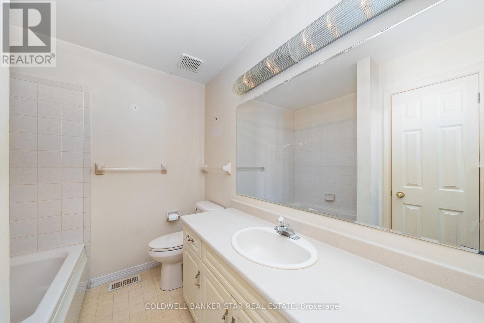 1106 BERNARD COURT - 9