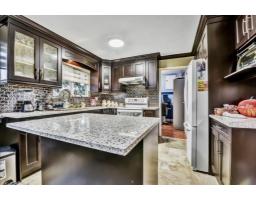 12215 85a Avenue, Surrey, BC V3W6G8 Photo 14
