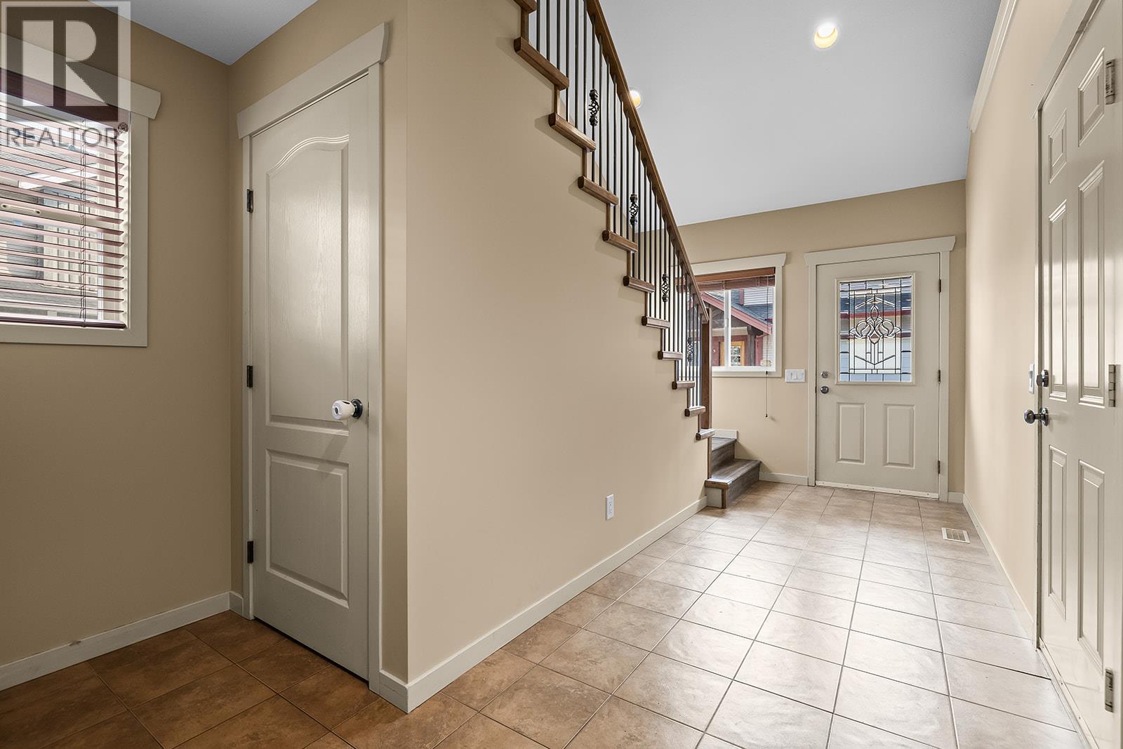 6 1451 Rose Meadow Drive, West Kelowna