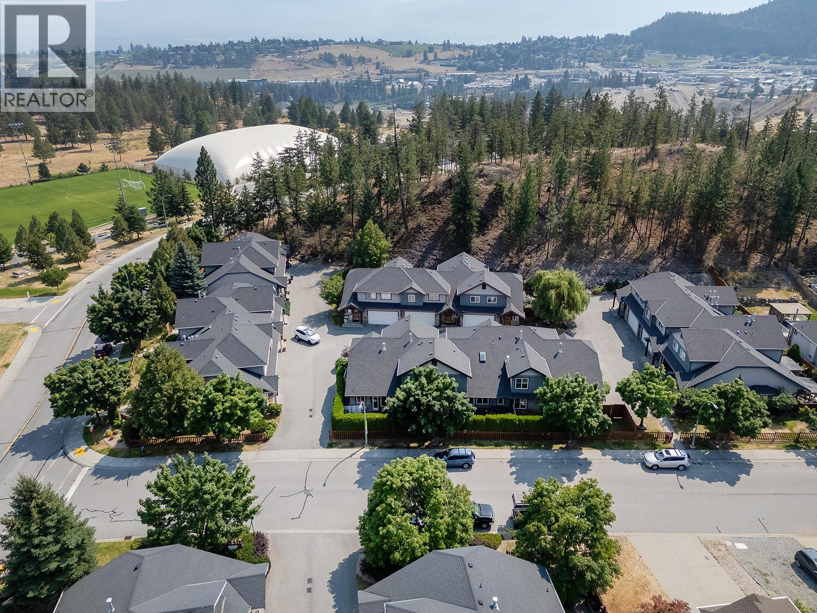 6 1451 Rose Meadow Drive, West Kelowna