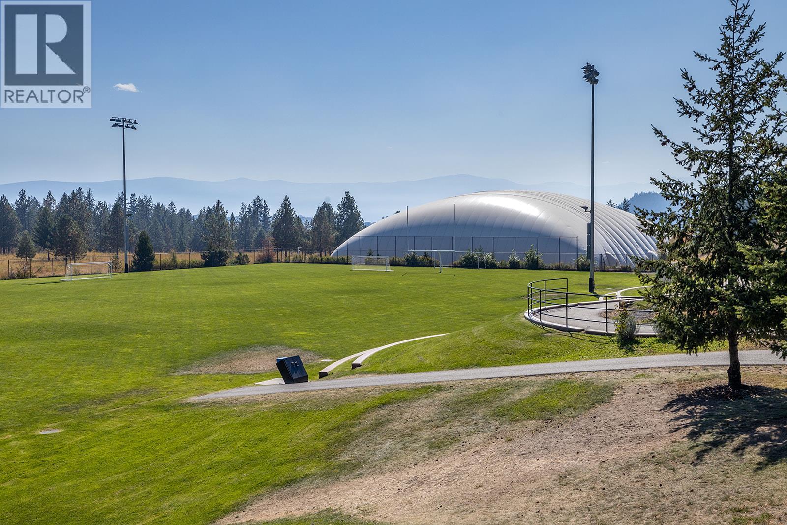 6 1451 Rose Meadow Drive, West Kelowna