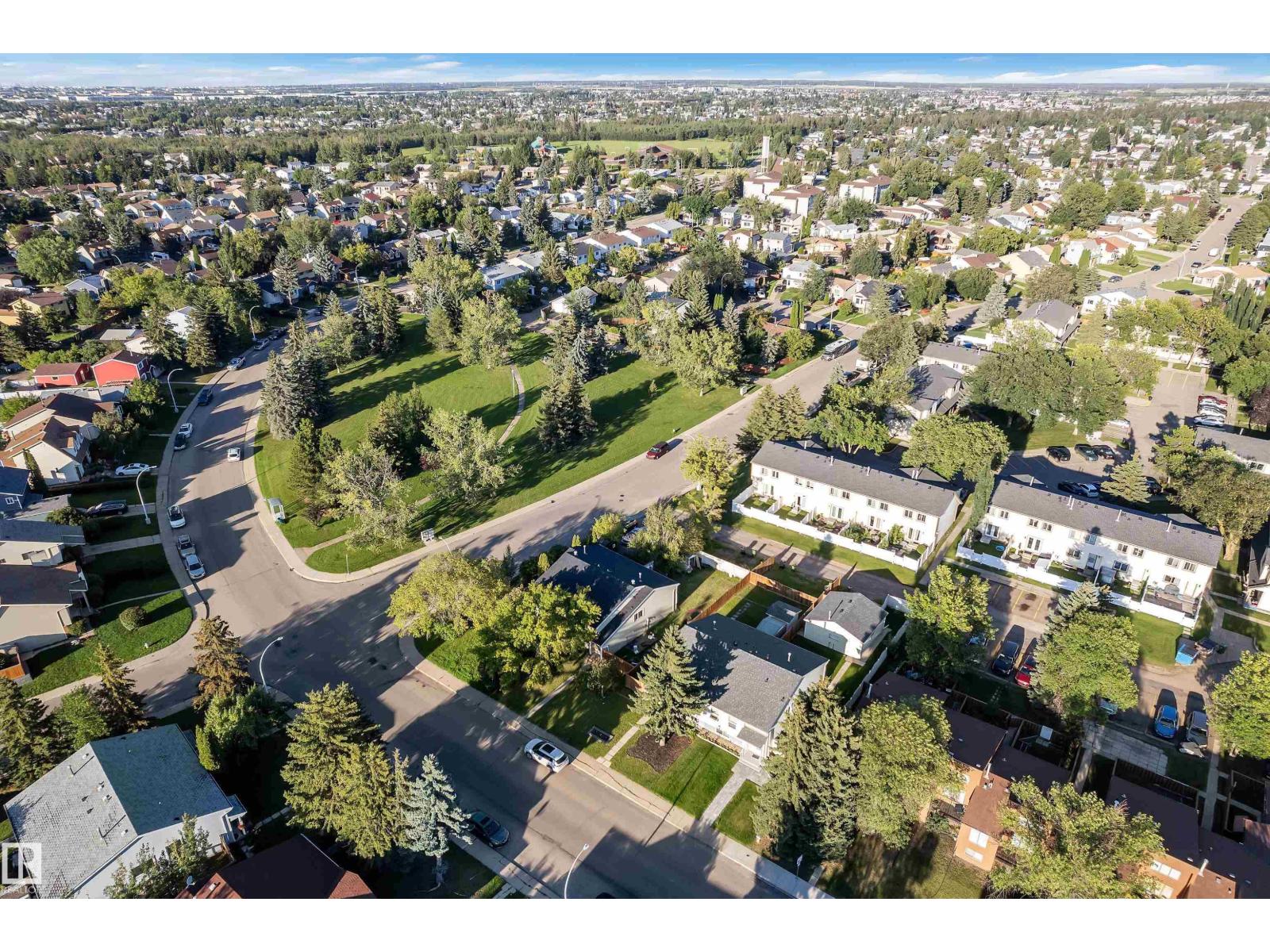 3425 48 ST NW - 2