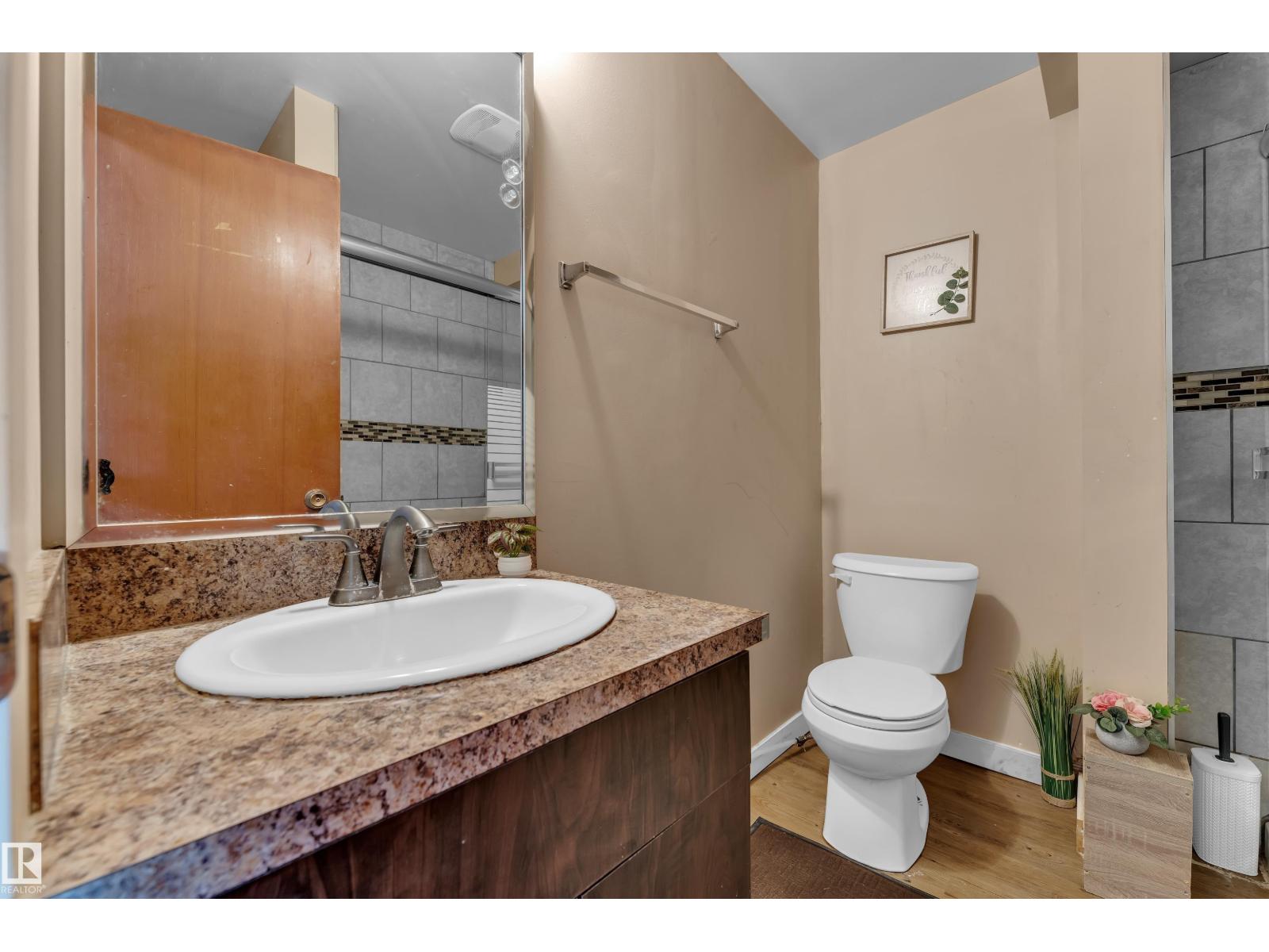 3425 48 ST NW - Image 27