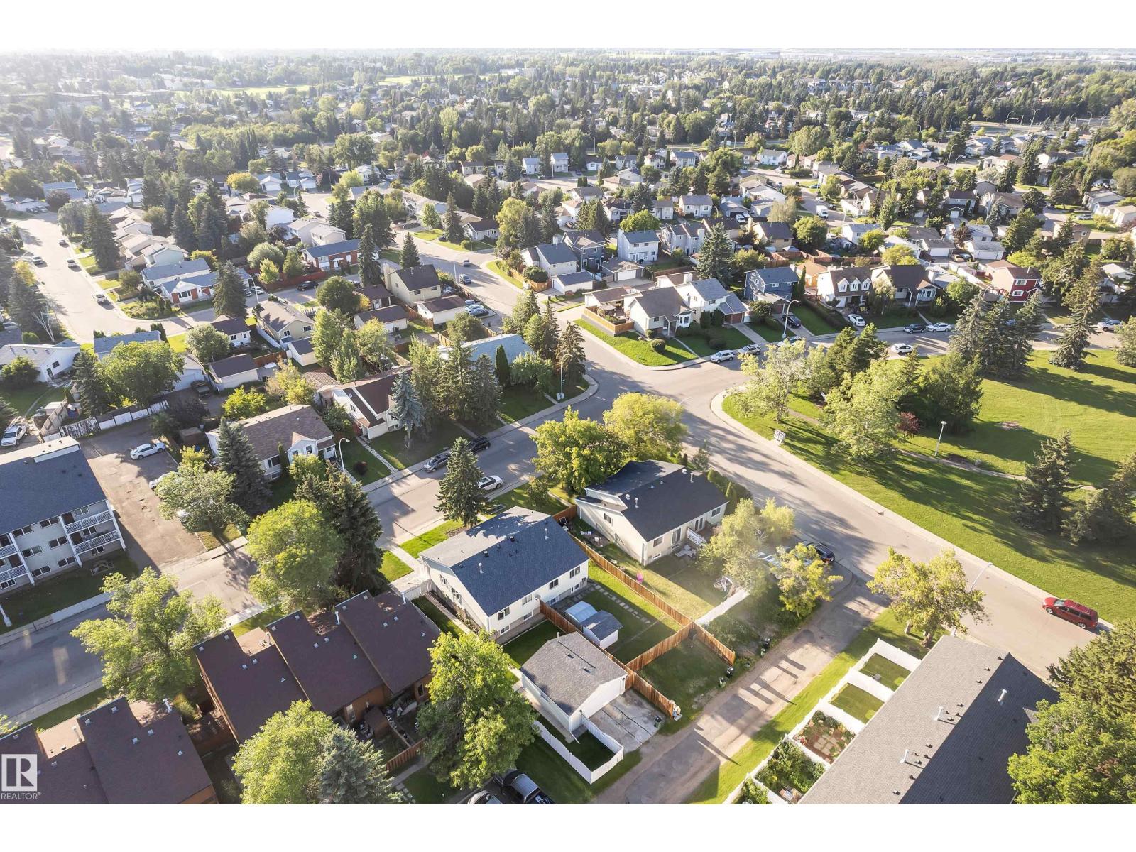 3425 48 ST NW - Image 3