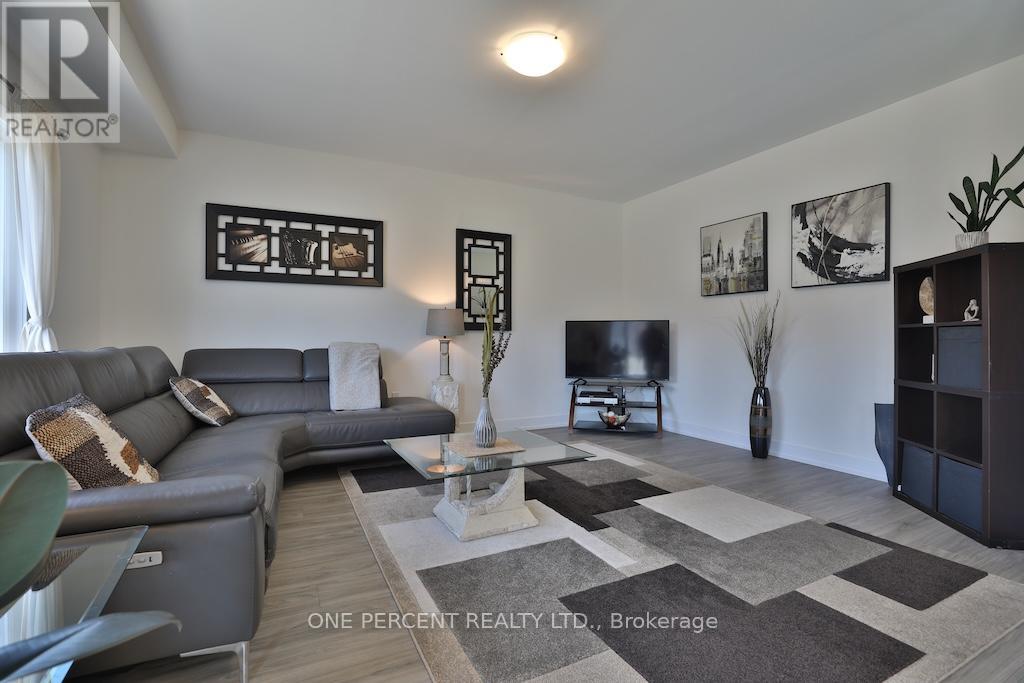 72 DUSENBURY DRIVE - Image 14