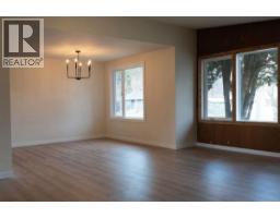 7551 7th Street, Grand Forks, BC V0H1H0 Photo 10