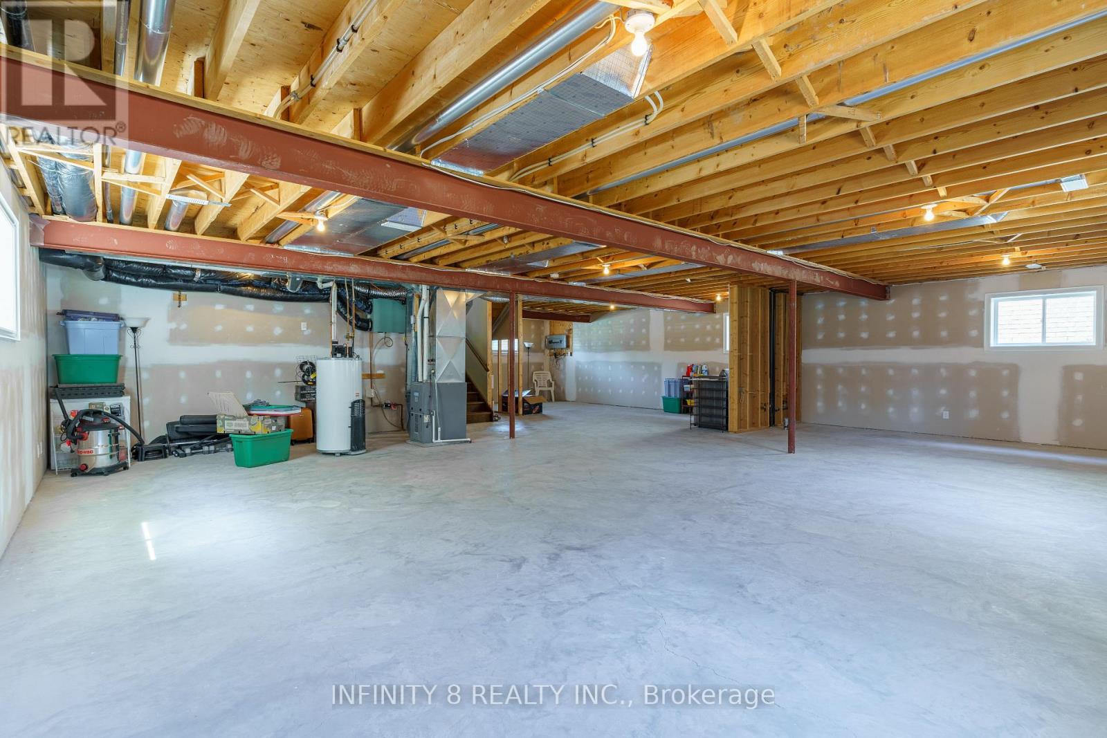 10 SAPPHIRE COURT - Image 30