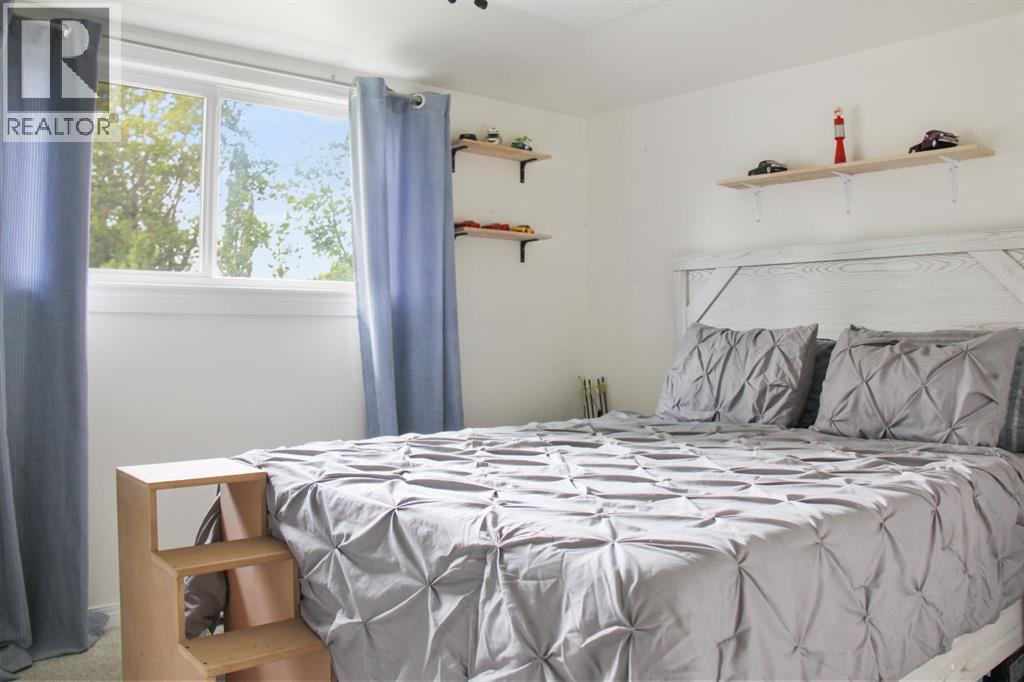 216 Sanden Street - Image 19