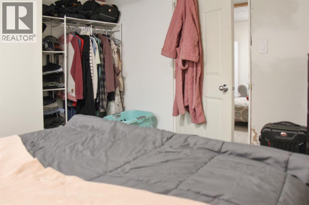 216 Sanden Street - Image 33