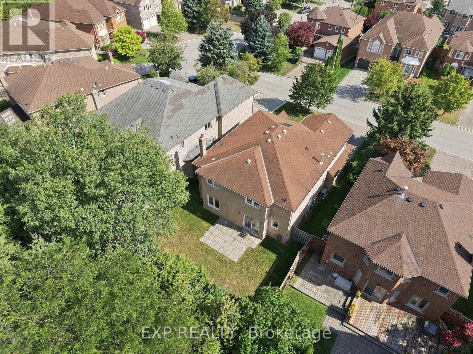 21 CANTEX COURT - 50