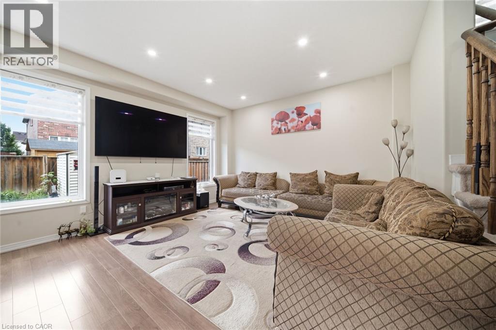 57 CHEEVERS Road - Image 16