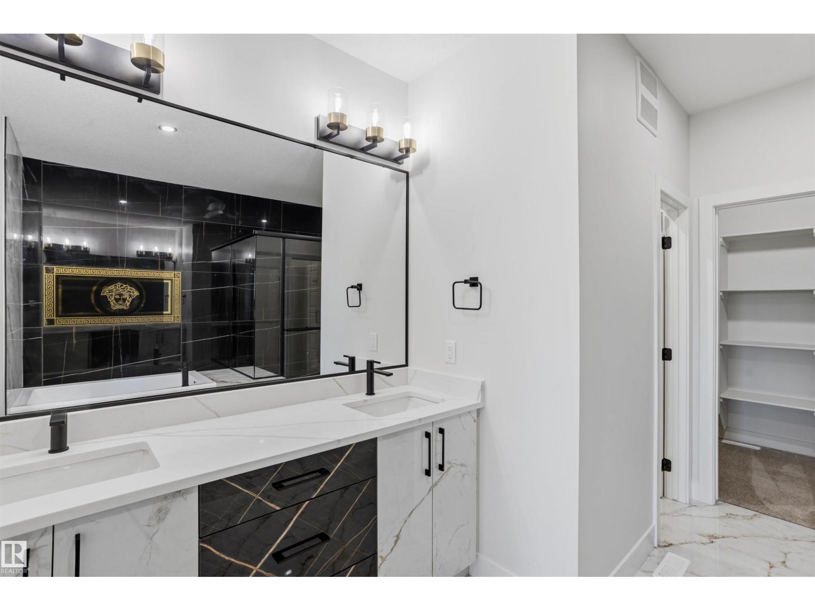 2318 6A AV SW - Image 32