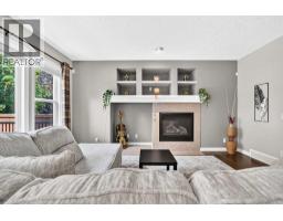 153 Cranleigh Bay SE - photo 11