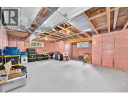 153 Cranleigh Bay SE - photo 36