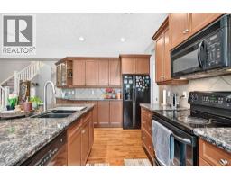 153 Cranleigh Bay SE - photo 9