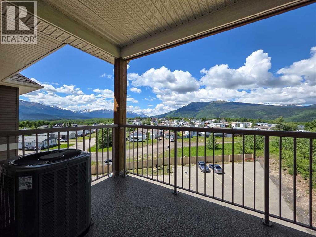 #404 160 Moberly Road - Image 8