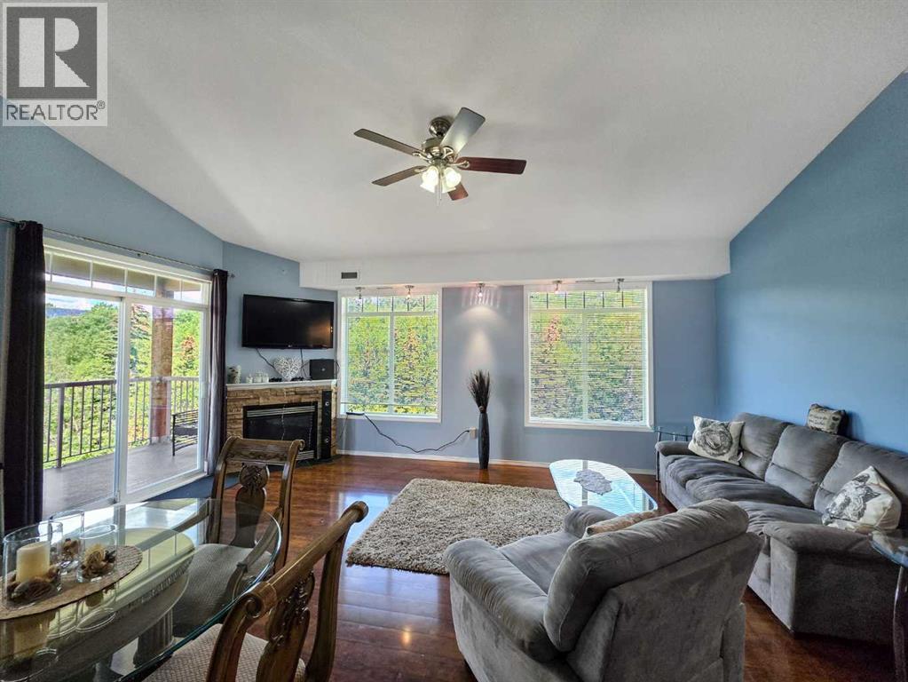 #404 160 Moberly Road - 6