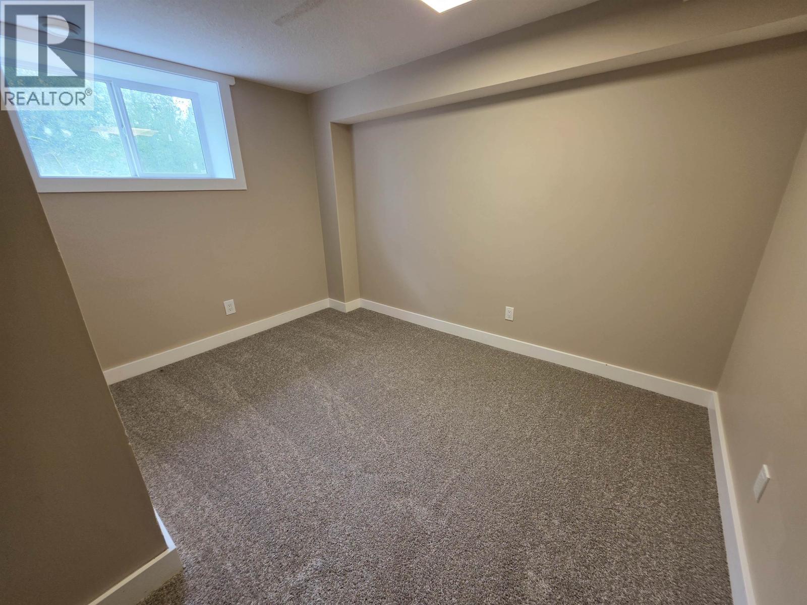 7446 255 ROAD - Image 18