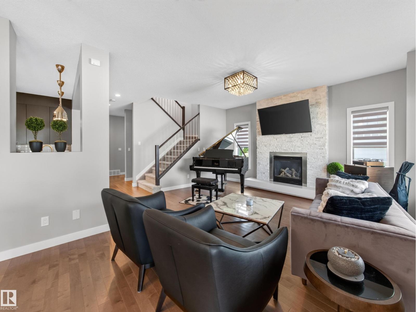 1038 SECORD PROMENADE PM NW - Image 5