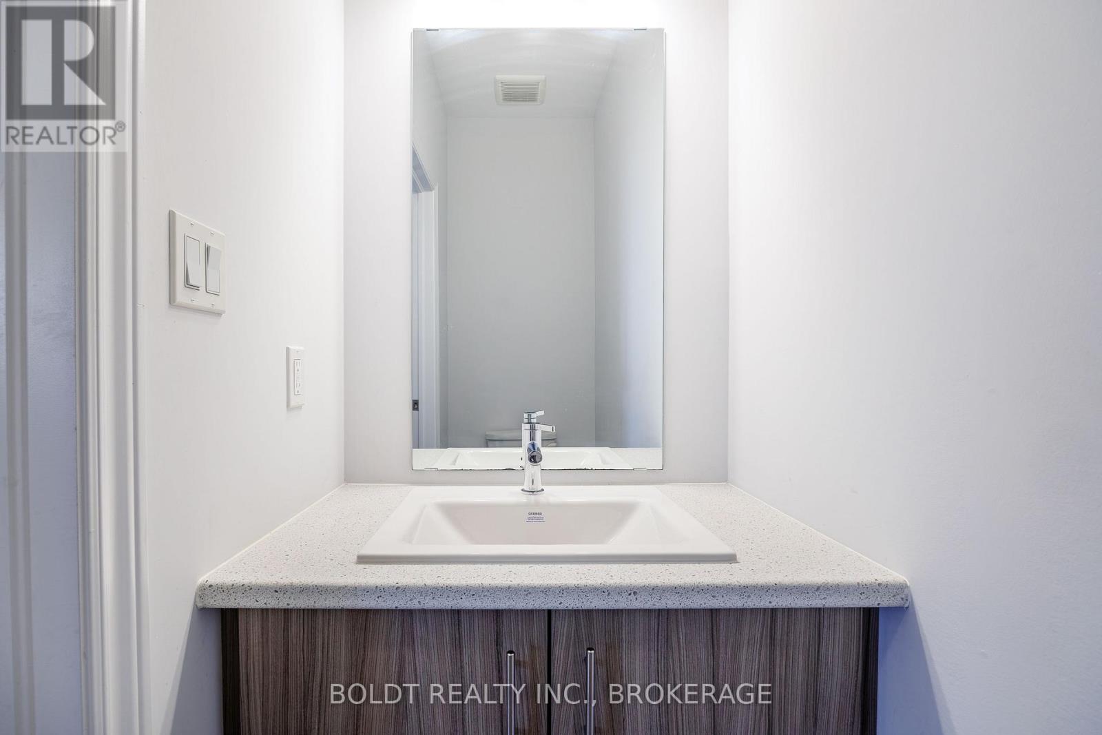 8037 BROOKSIDE DRIVE - Image 12