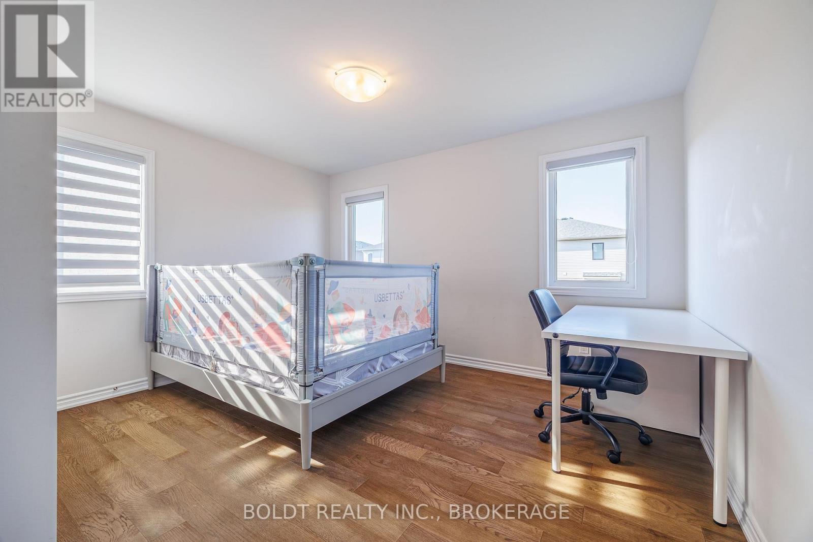 8037 BROOKSIDE DRIVE - Image 14