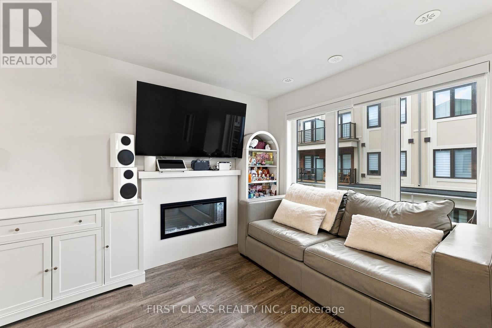 224 MATAWIN LANE - 9