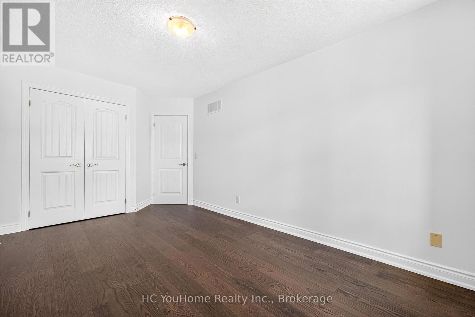 112 LACEWOOD DRIVE - Image 31