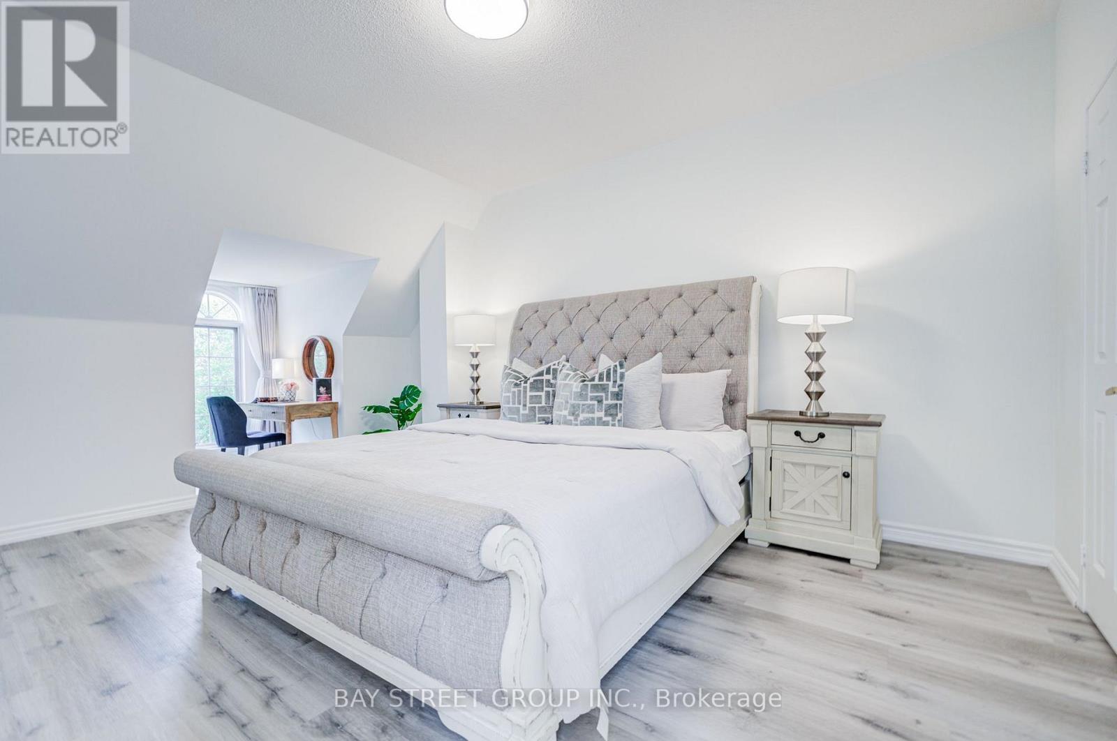 5 LUXTON AVENUE - Image 31