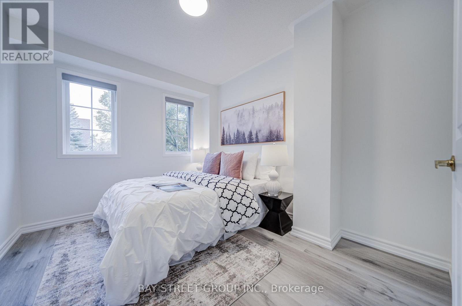 5 LUXTON AVENUE - 35