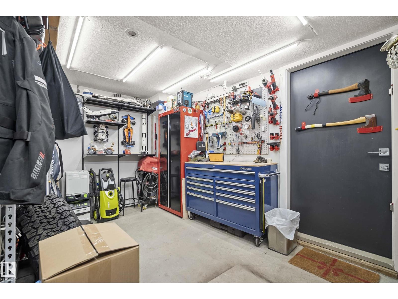 #16 1304 RUTHERFORD RD SW - 34