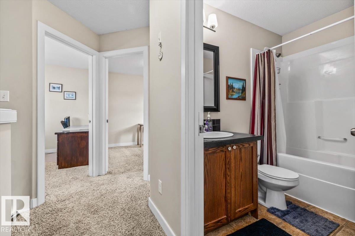 11436 88 ST NW - 19